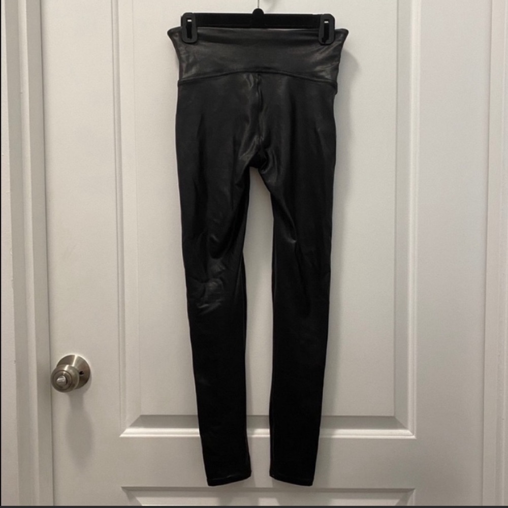 Spanx Faux Leather Leggings - Picture 7 of 7